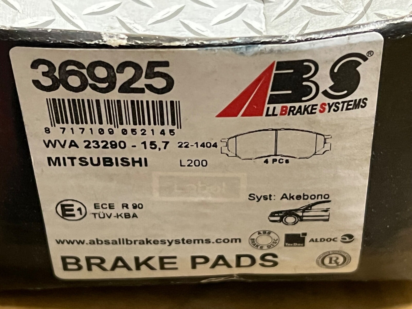 ABS 36925 Front Brake Pad Set fits Mitsubishi L200