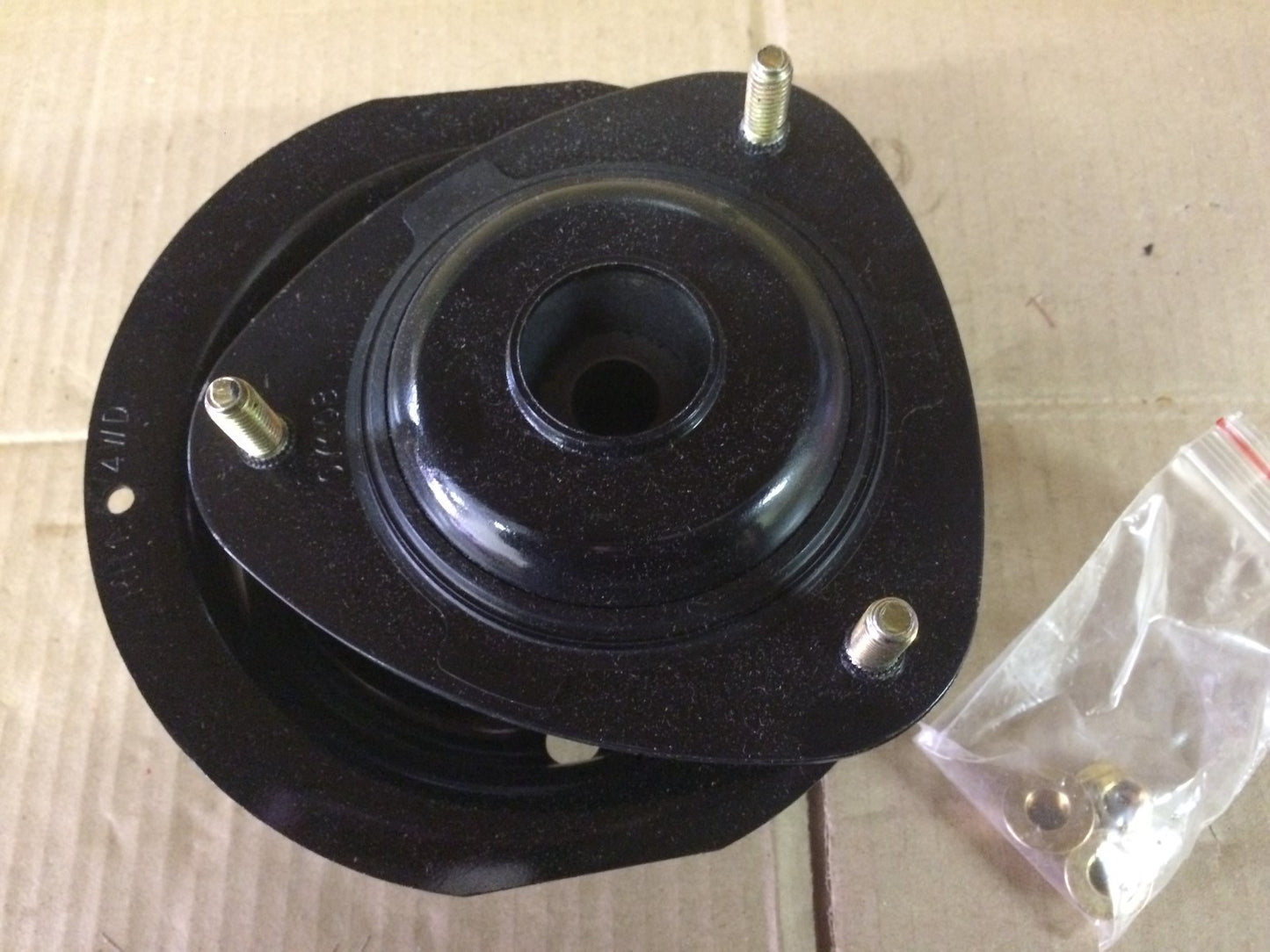 Top Mount Off Side Right Hand Subaru Forester Impreza Legacy Monroe MK258R