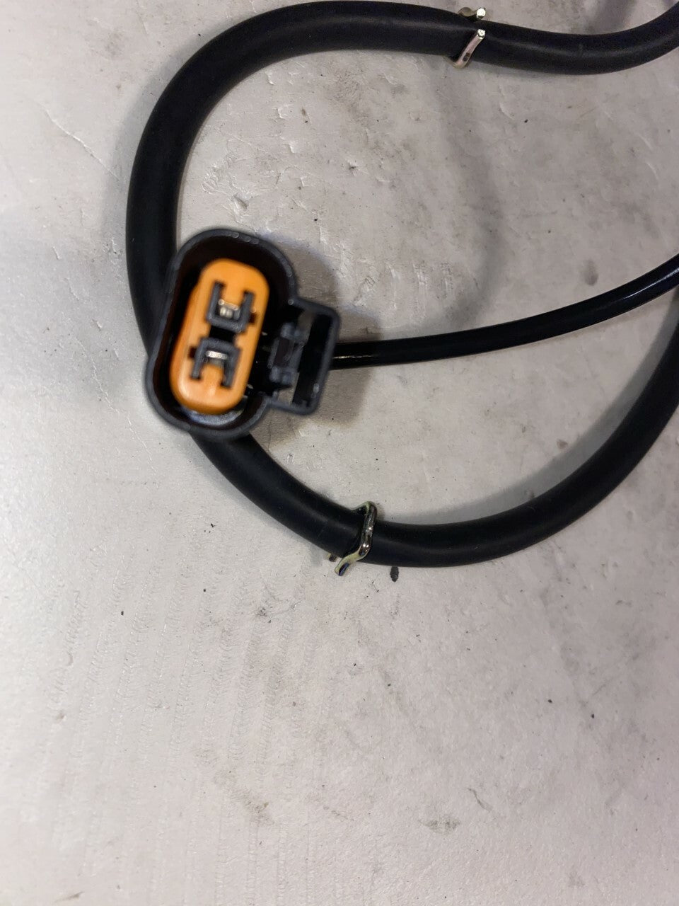 Solid Auto M370004 Wheel Speed Sensor ABS Sensor