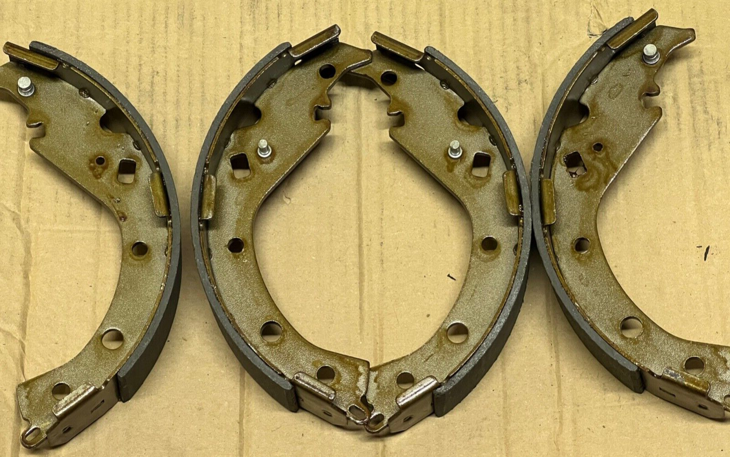 Ashika 55-02-214 Rear Brake Shoe fit Toyota RAV4 2000-2005 Camry Daihatsu Terios