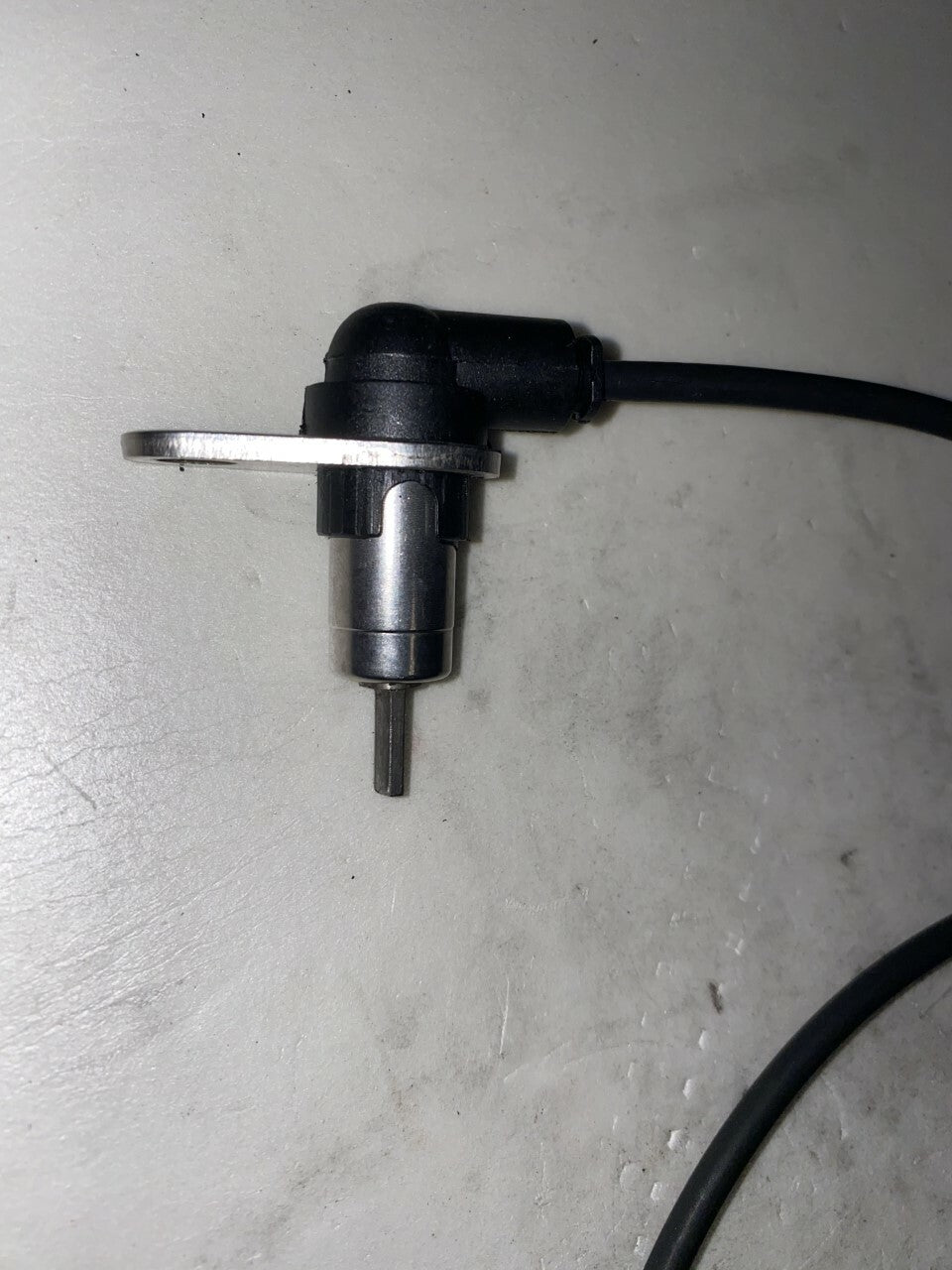 Solid Auto M270008 Wheel Speed Sensor Rear ABS Sensor