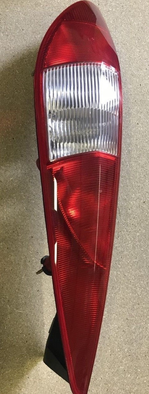 Rear Off Side Right Hand Light Lamp Ford Mondeo MK3 Estate 2002-on 2021101015