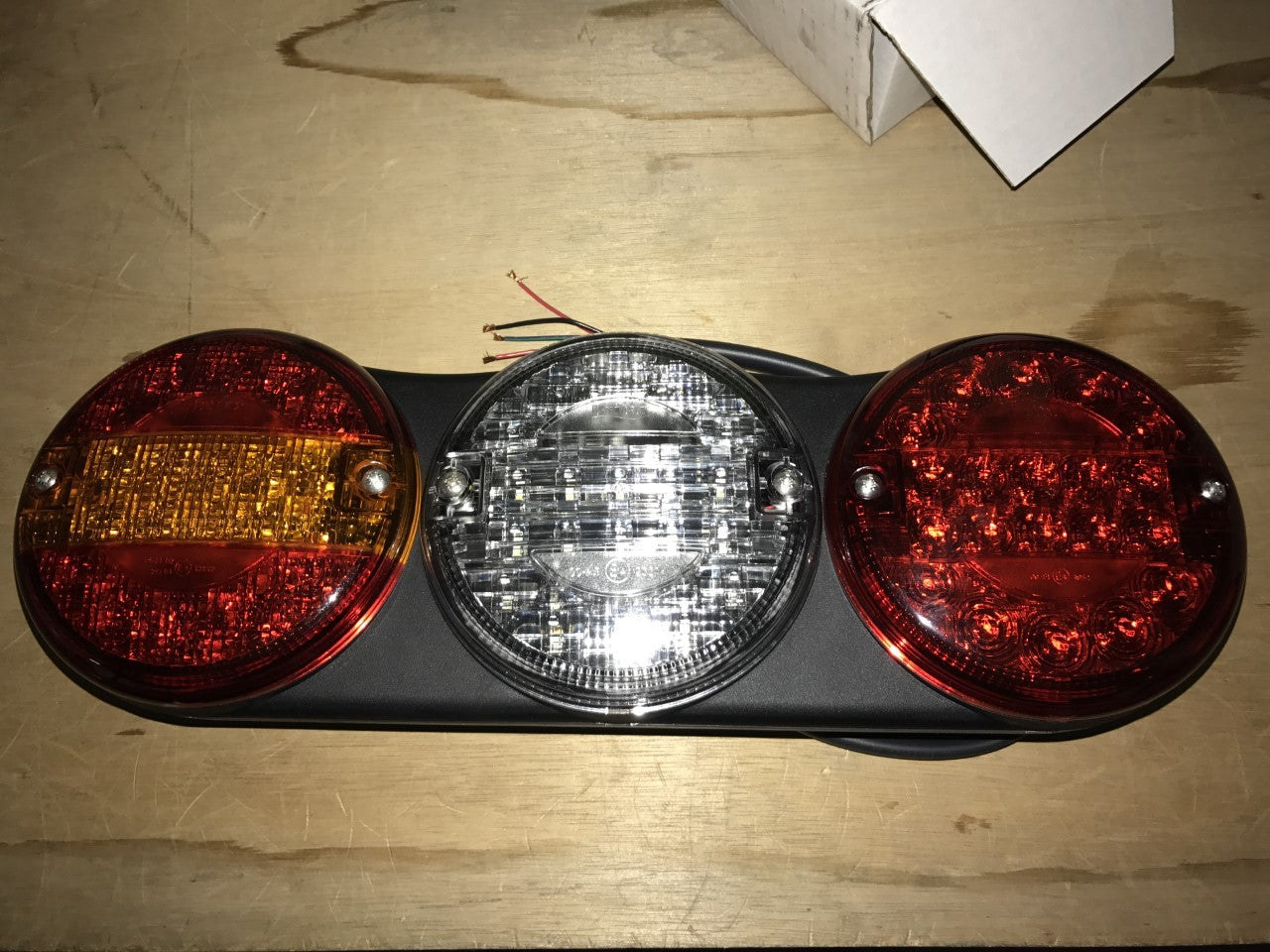 Rear Left Lorry Light Stop Tail Indicator Reverse Britax L14.201.L12V New