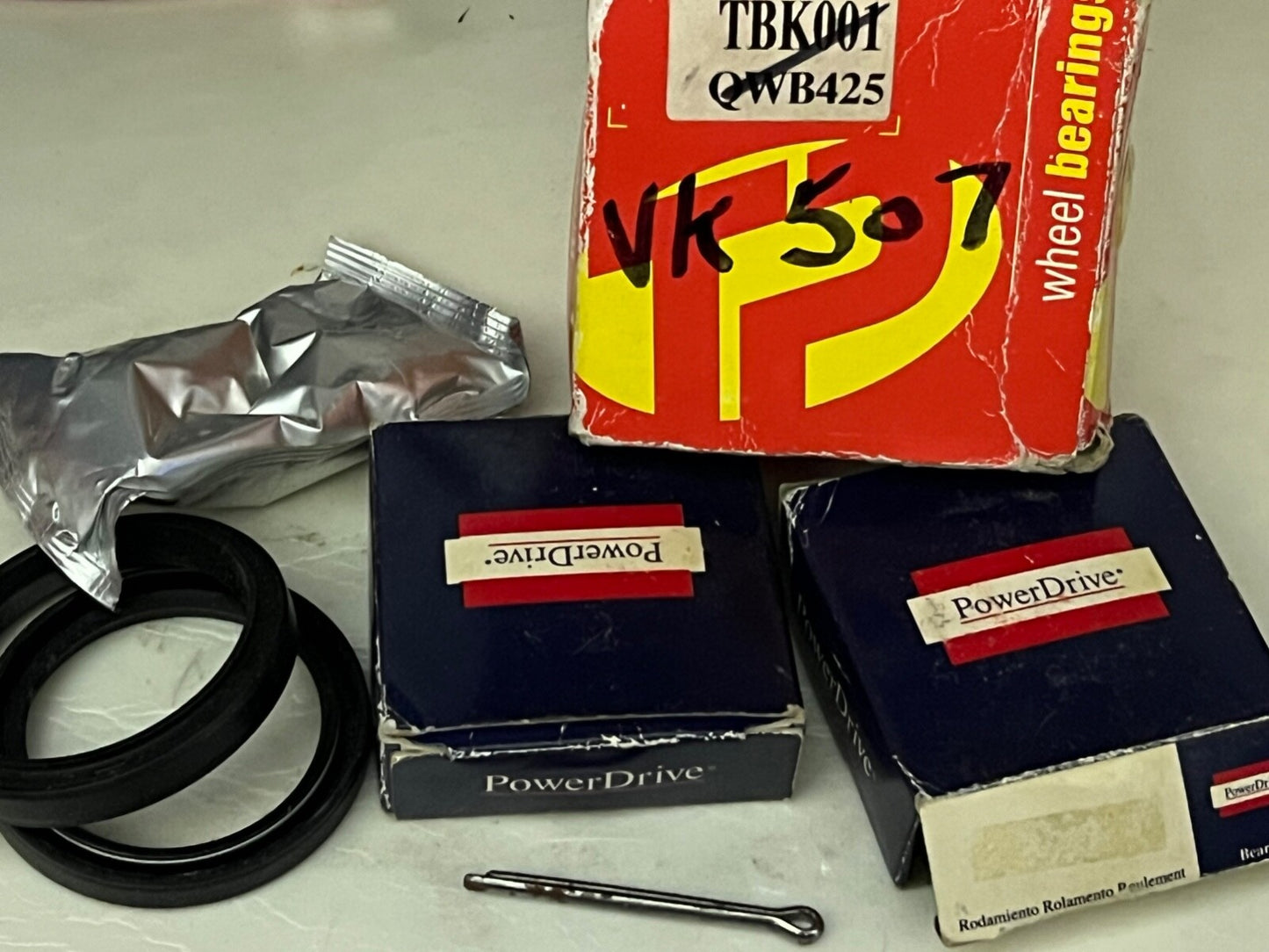 TBK001 QWB425 Front Wheel Bearing fits Austin MG Morris Rover