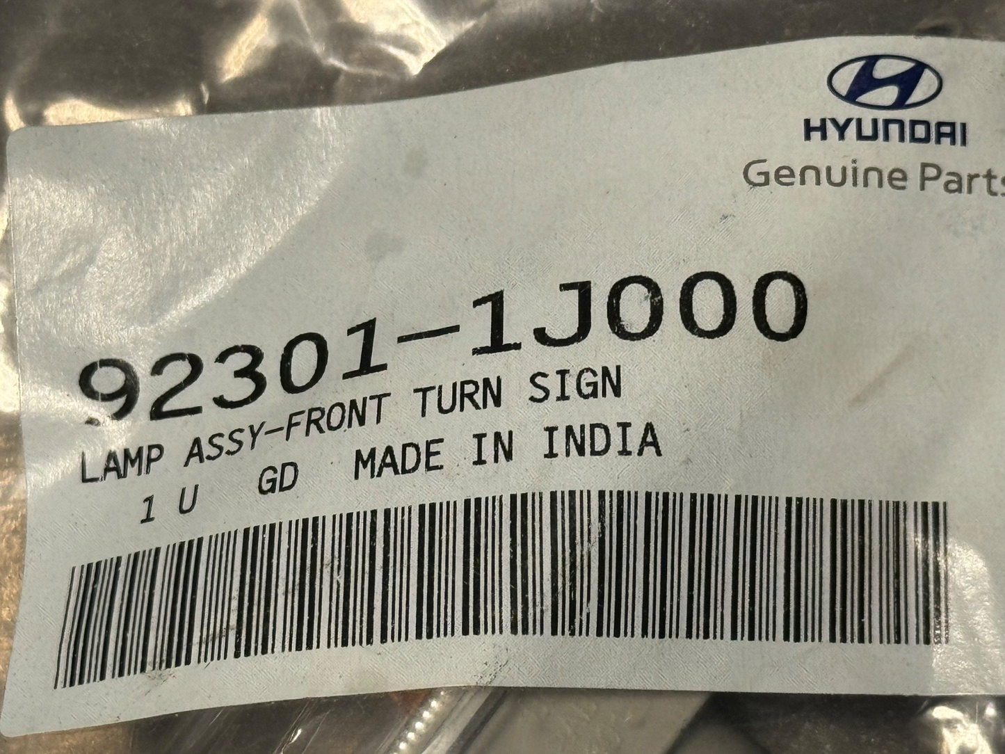 Near Side Left Hand Front Indicator Geunine HYUNDAI KIA ix20 i20VENGA 923011J000