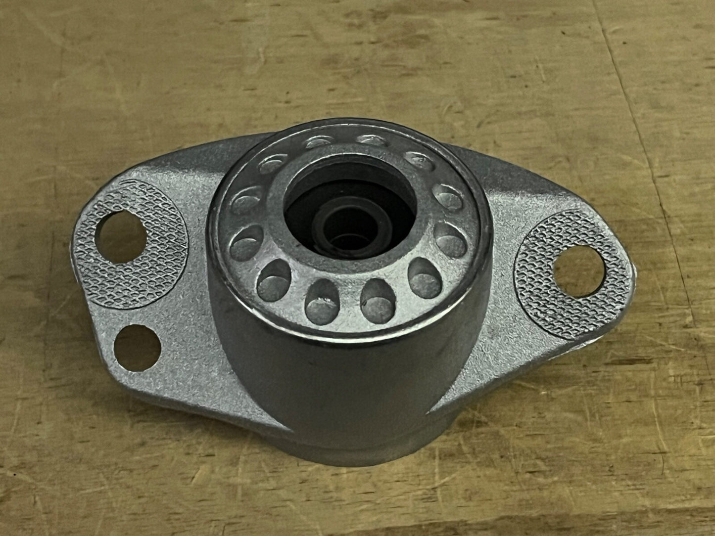 TMVWR01A Top Strut Mount fits Volkswagen VW
