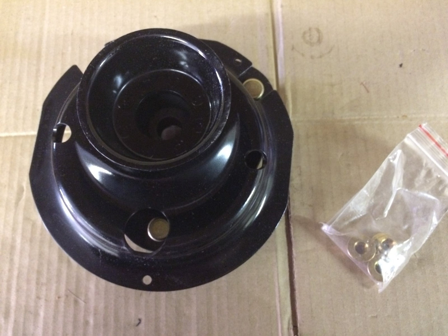 Top Mount Off Side Right Hand Subaru Forester Impreza Legacy Monroe MK258R