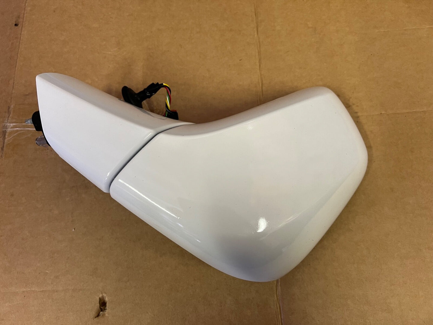 Genuine NEW 42464363 Off Side Wing Mirror White Vauxhall Mokka X MK2 2018 Onward