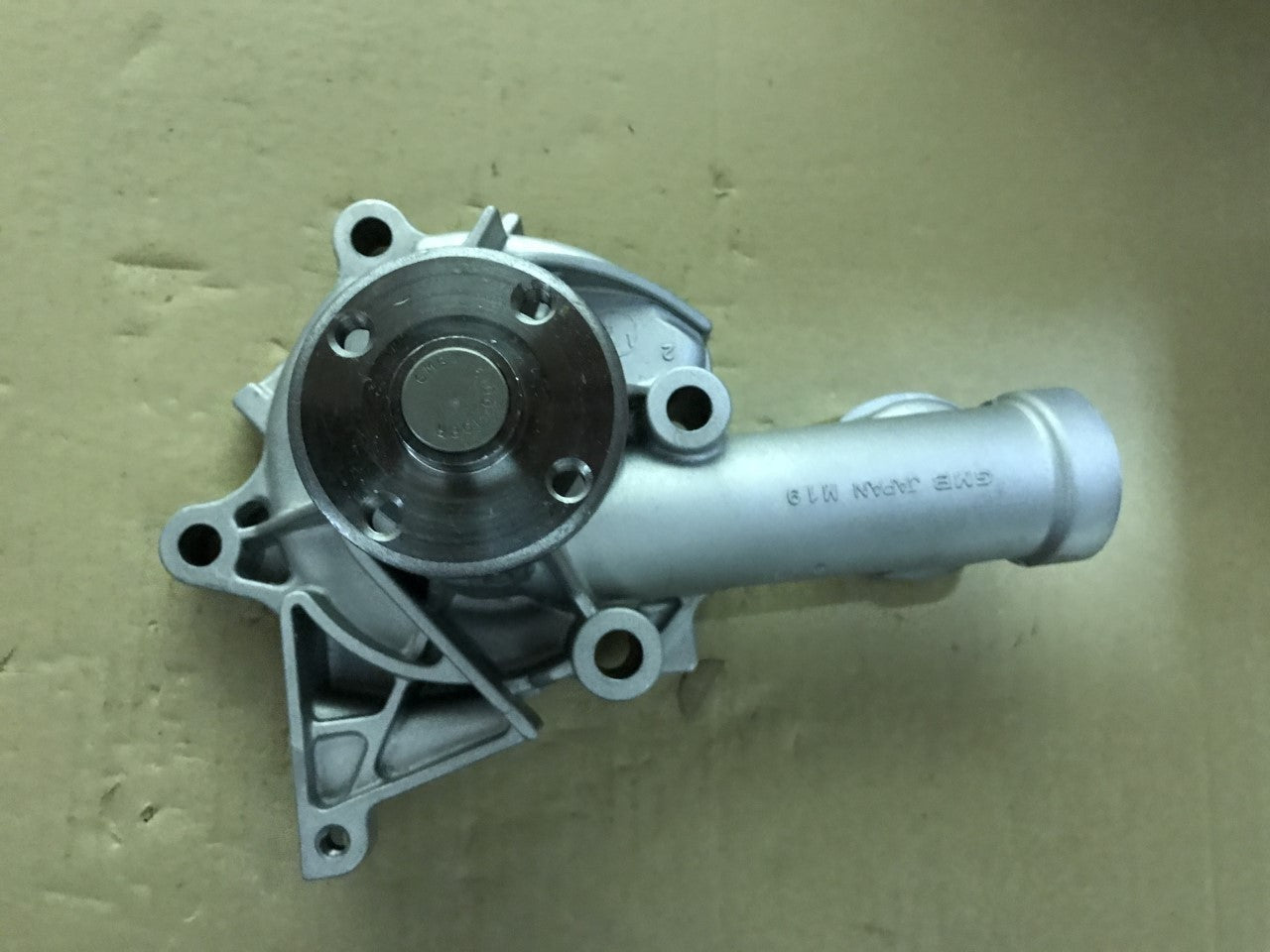 Water Pump Mitsubishi Colt Galant Lancer Nimbus 80-92 1.6 1.8 GMB 35517