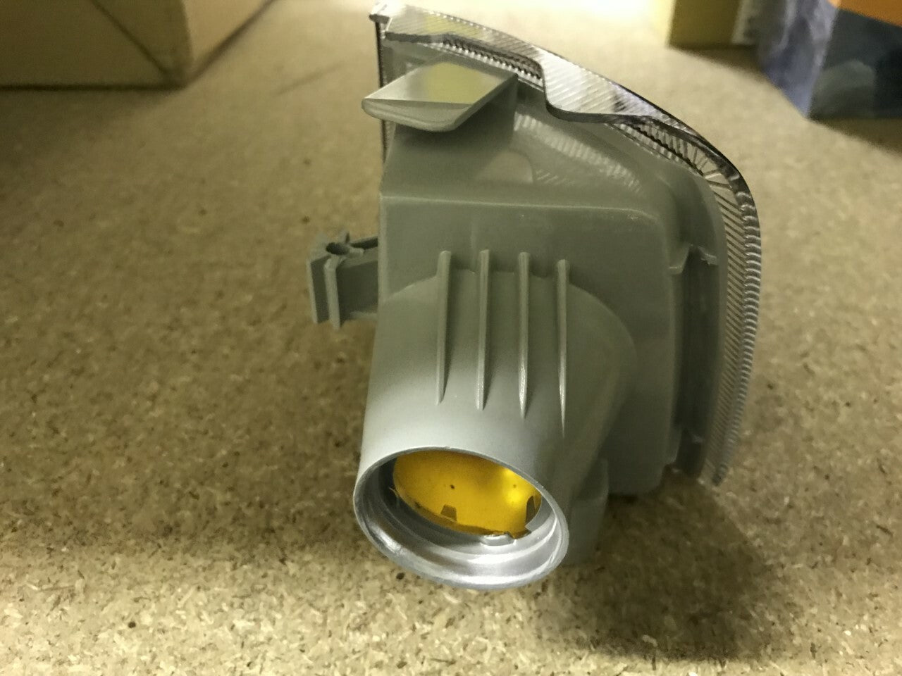 507649-4 Front Off Side Right Hand Indicator Lamp Vauxhall Vectra B