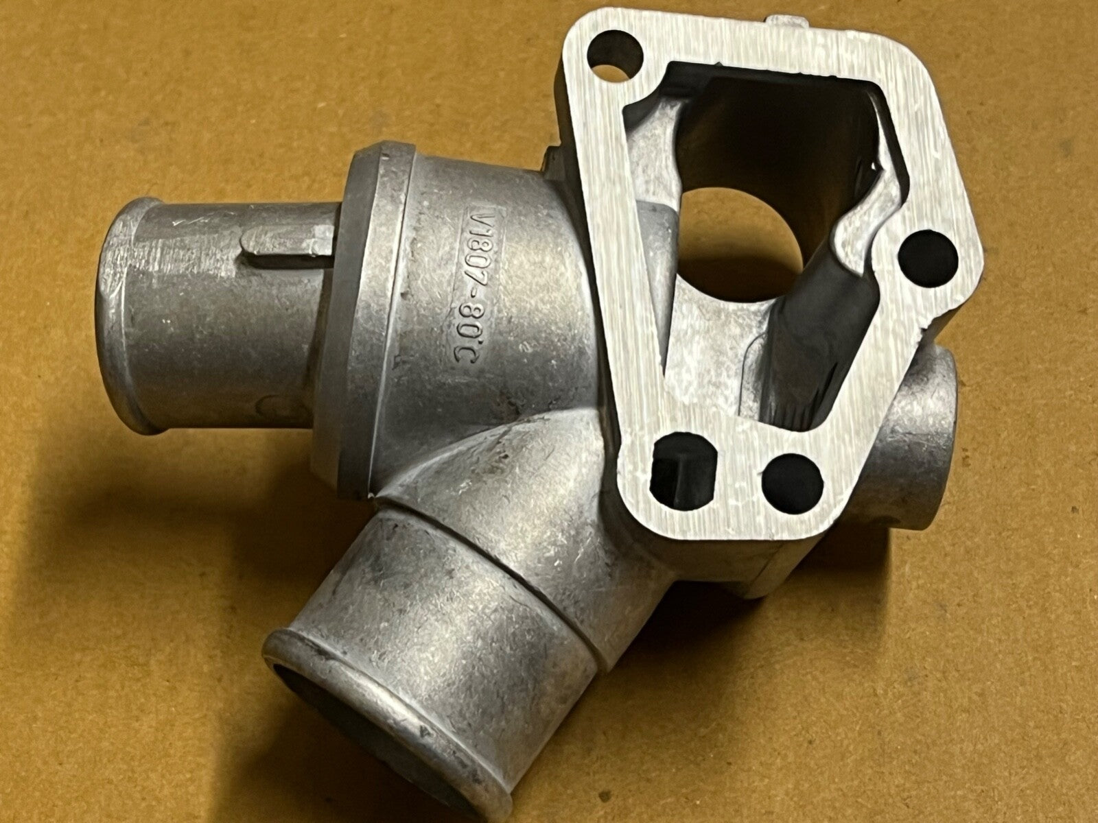 QH QTH337K Thermostat Housing fits Fiat Tempra Tipo