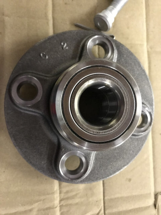 Rear Wheel Bearing Nissan Micra 82-03 SNR R168.24 New