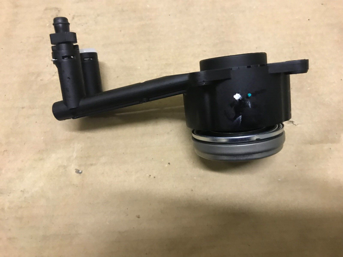 Valeo 810036 Concentric Clutch Slave Cylinder fits Ford Fiesta KA Fusion Mazda 2