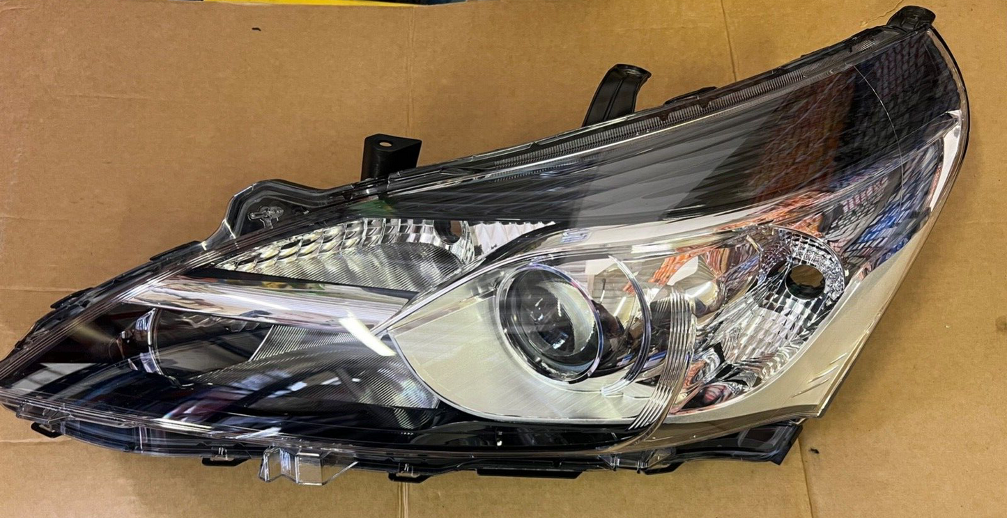 ULO 2014003 Near Side Left Hand Headlight Lamp fits Toyota Verso 20013-onwards