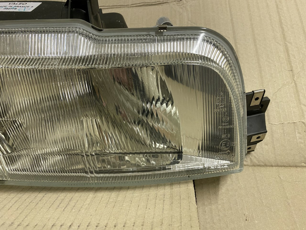 Valeo 082778 Headlight Lamp Off Side Right Hand fits Renault 21