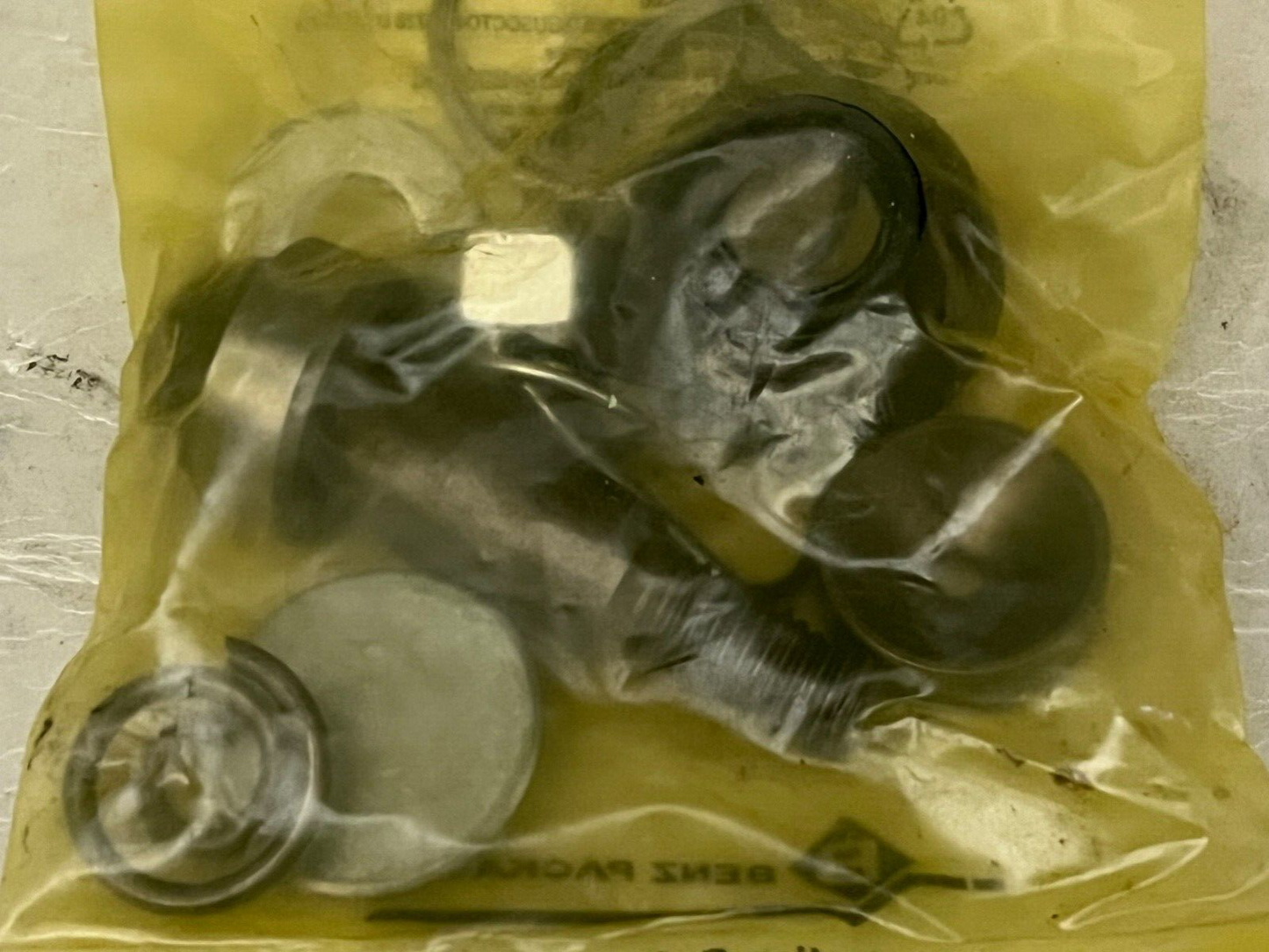 BR3646 Land Rover Defender Discovery Steering Drop Arm Ball Joint Repair Kit