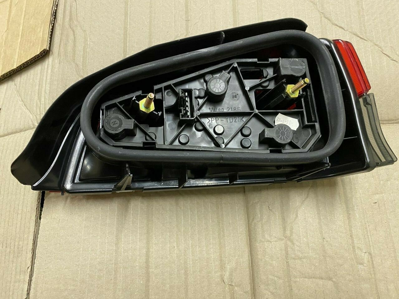 valeo 084614 Rear Lamp Light Near Side Passenger Side fits Peugeot 106