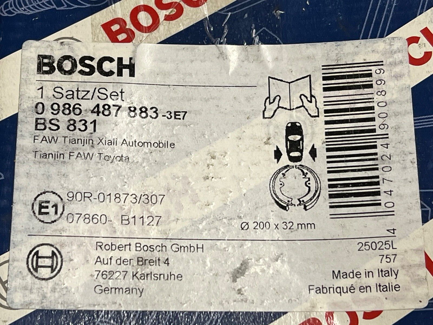 Bosch 0986487883 Rear Brake Shoe Set fits Toyota