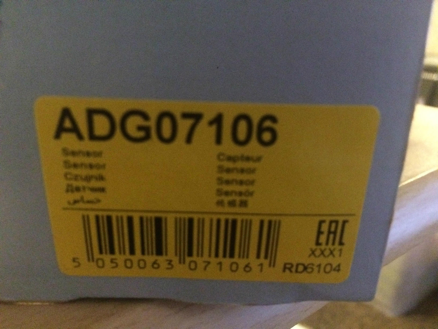ABS Sensor Front Off Side Hyundai Coupe Lantra Blue Print ADG07106 OE Quality