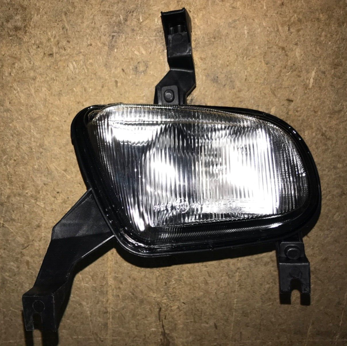 TYC 19-0175-05-2B Front Right Hand Side Fog Light fits Peugeot 306 1993-2002