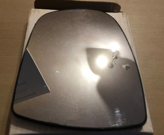 Right Hand Side Driver's Side Wing Mirror Glass Vauxhall Vivaro GGM1038