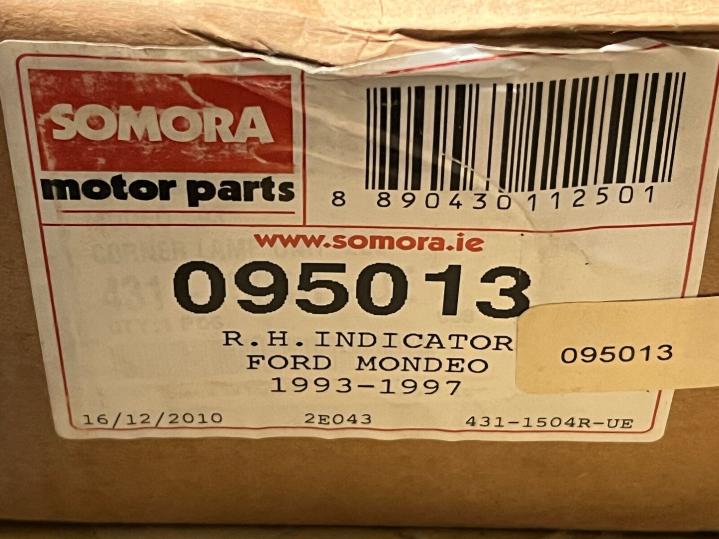 Somora 095013 431-1504R-UE Front Off Side Indicator Lamp fits Ford Mondeo 93-97