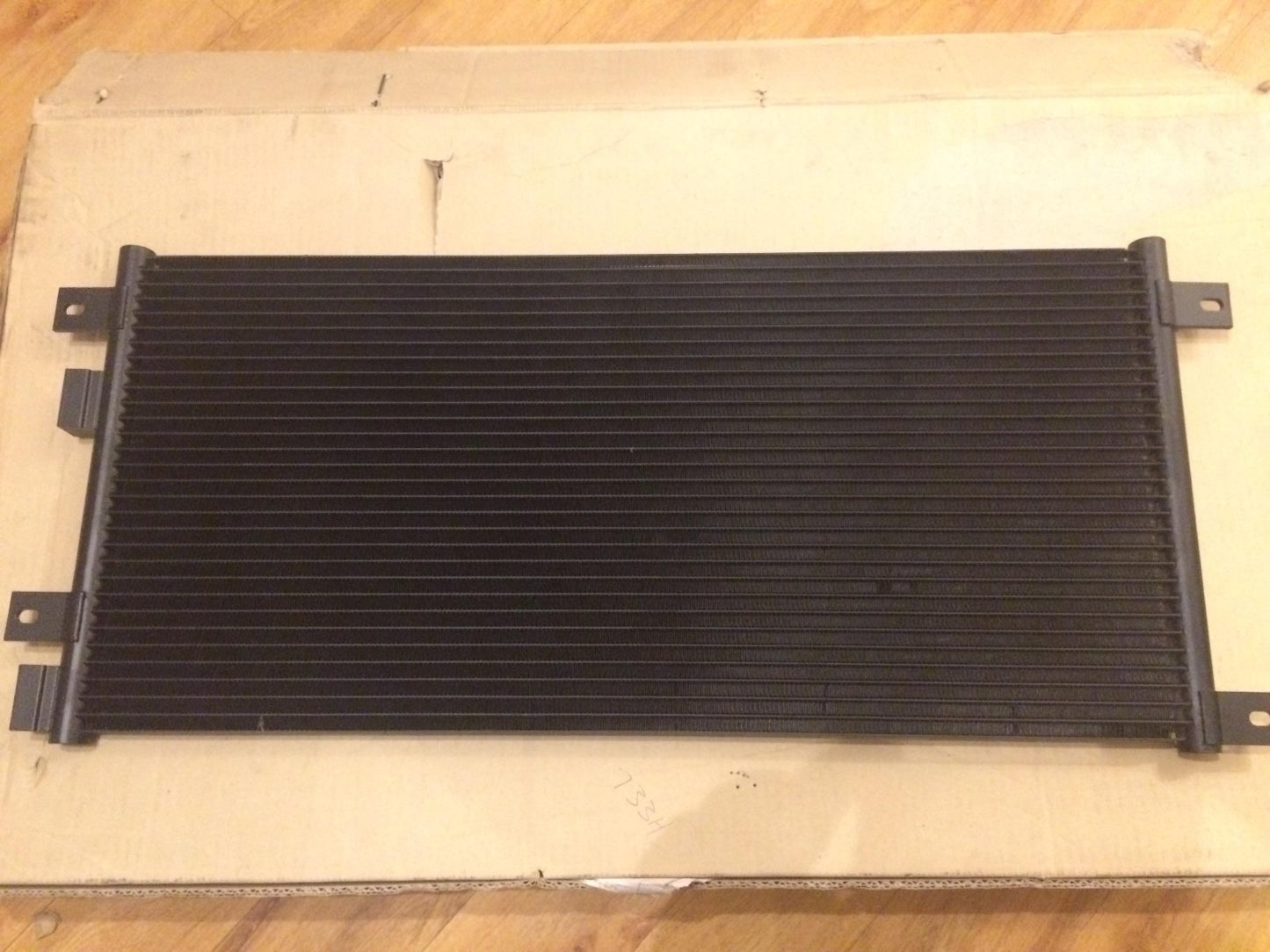 AC Air Conditioning Condenser Iveco Daily 03-on 2.8d 2.8 TDi 8FC351305-681 Hella