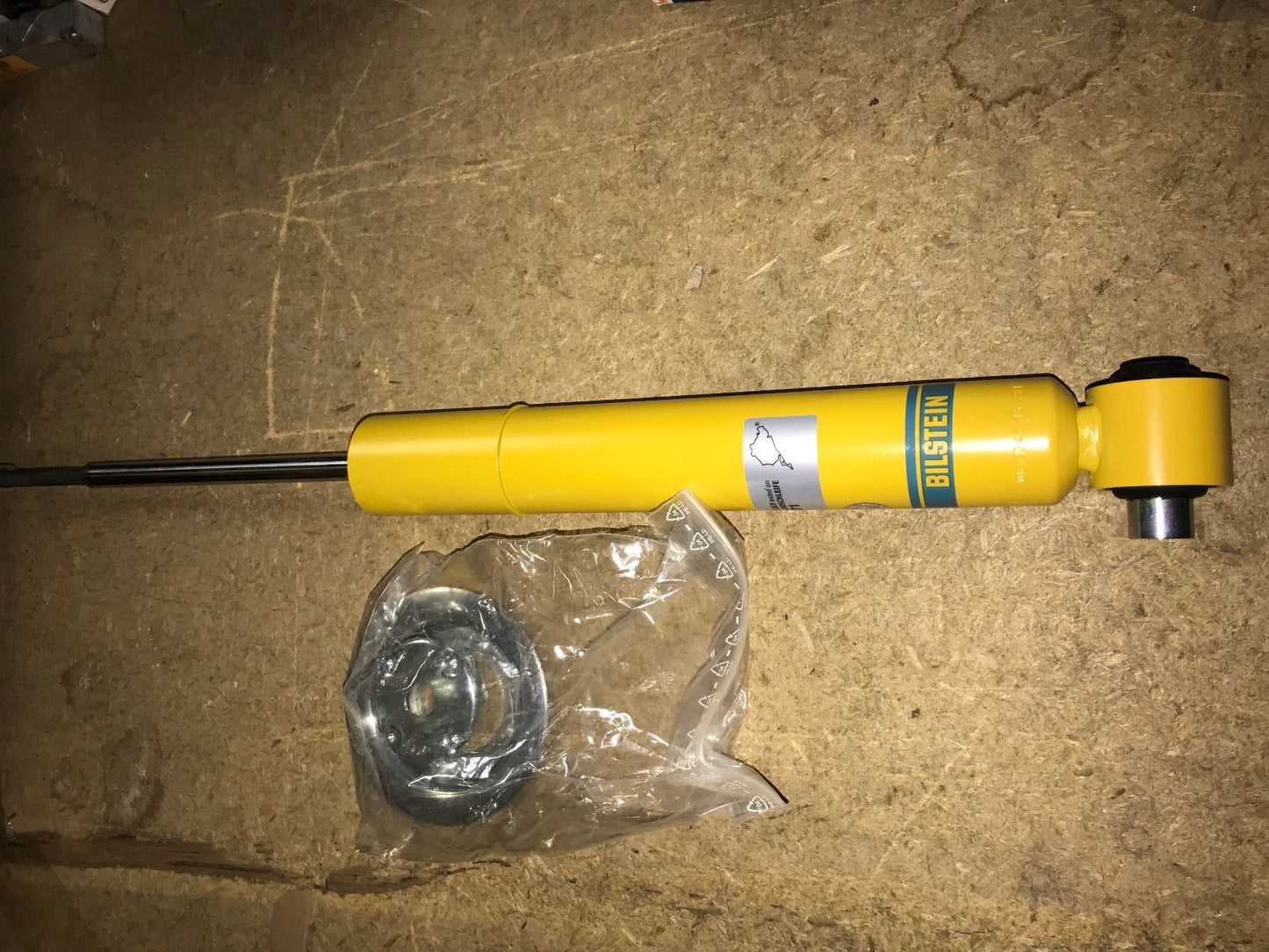 Rear Shock Absorber BMW 7 Series 1986-1994 Bilstein B8 24-015271