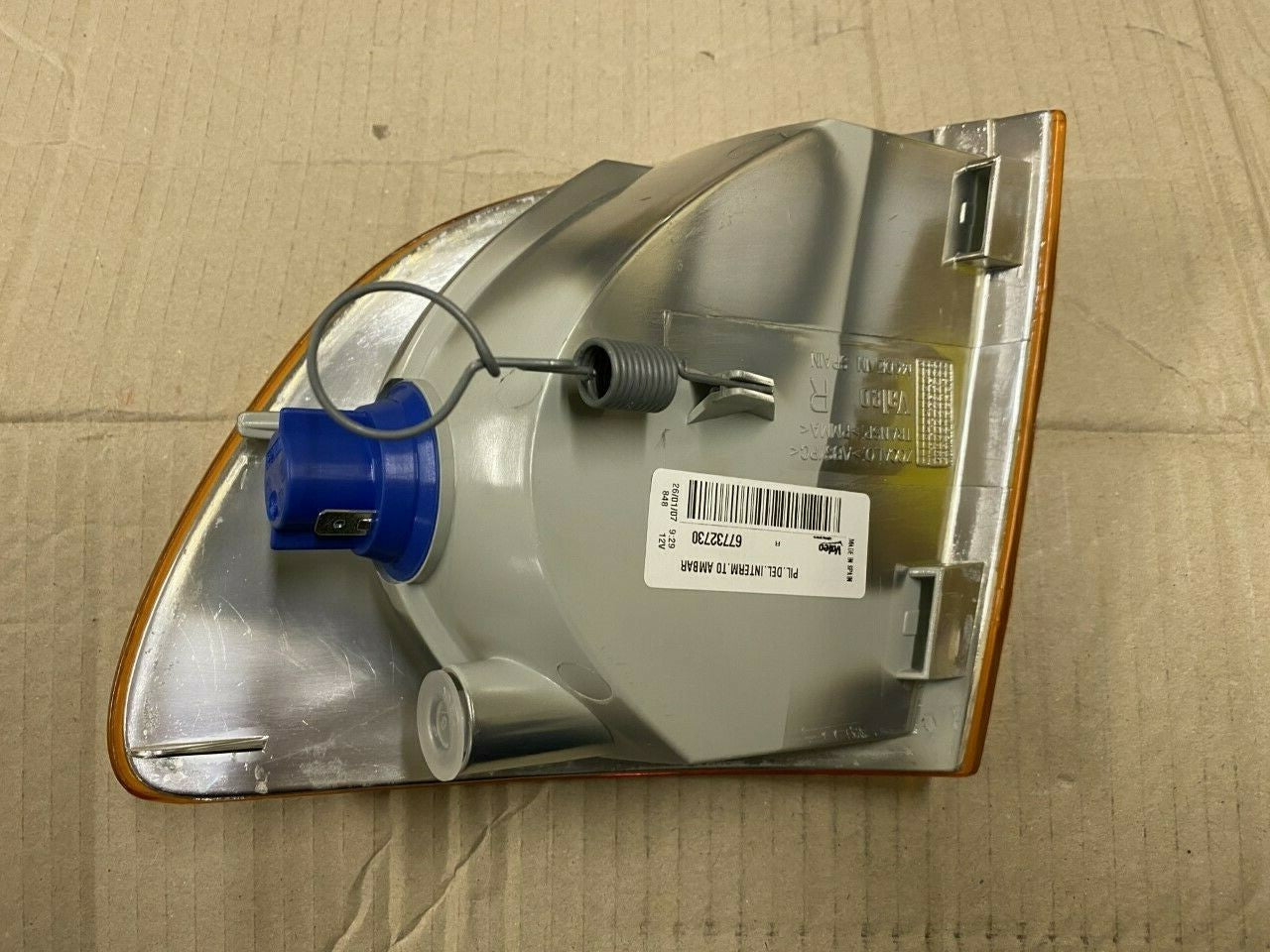 Valeo 086372 Indicator Lamp front Off Side Right fits Mercedes