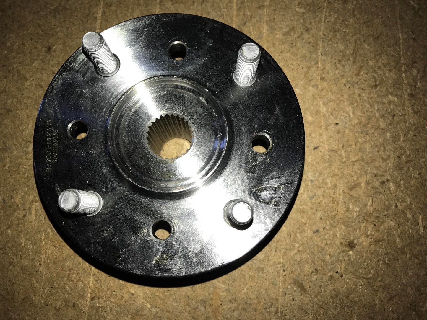 Wheel Hub / Flange Hyundai Accent Pony Excel Front NS OS 26579 Mapco *NEW*