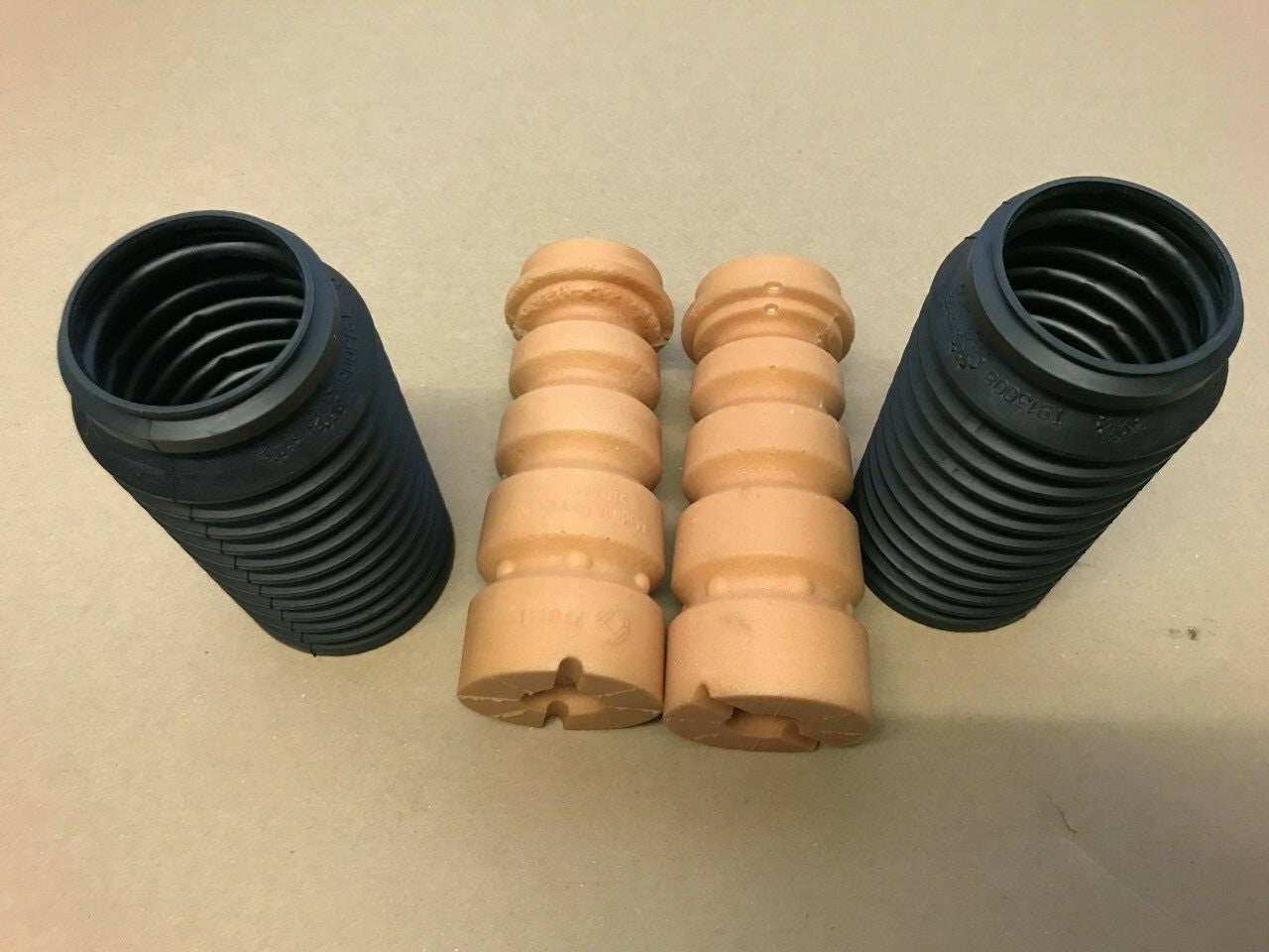 SKF VKDP43100TShock Dust Covers Accessory Kit for Seat Skoda VW Volkswagon