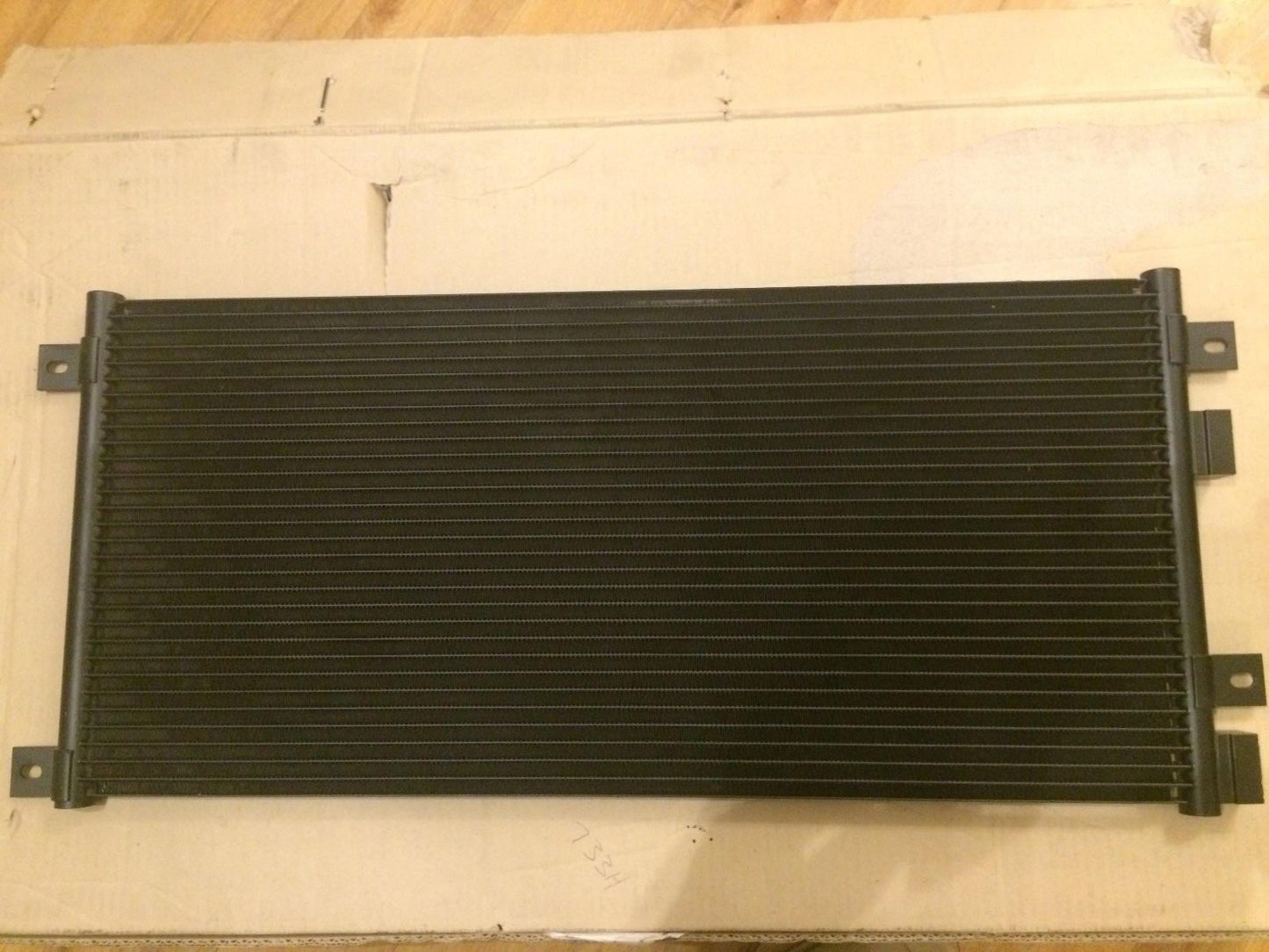 AC Air Conditioning Condenser Iveco Daily 03-on 2.8d 2.8 TDi 8FC351305-681 Hella