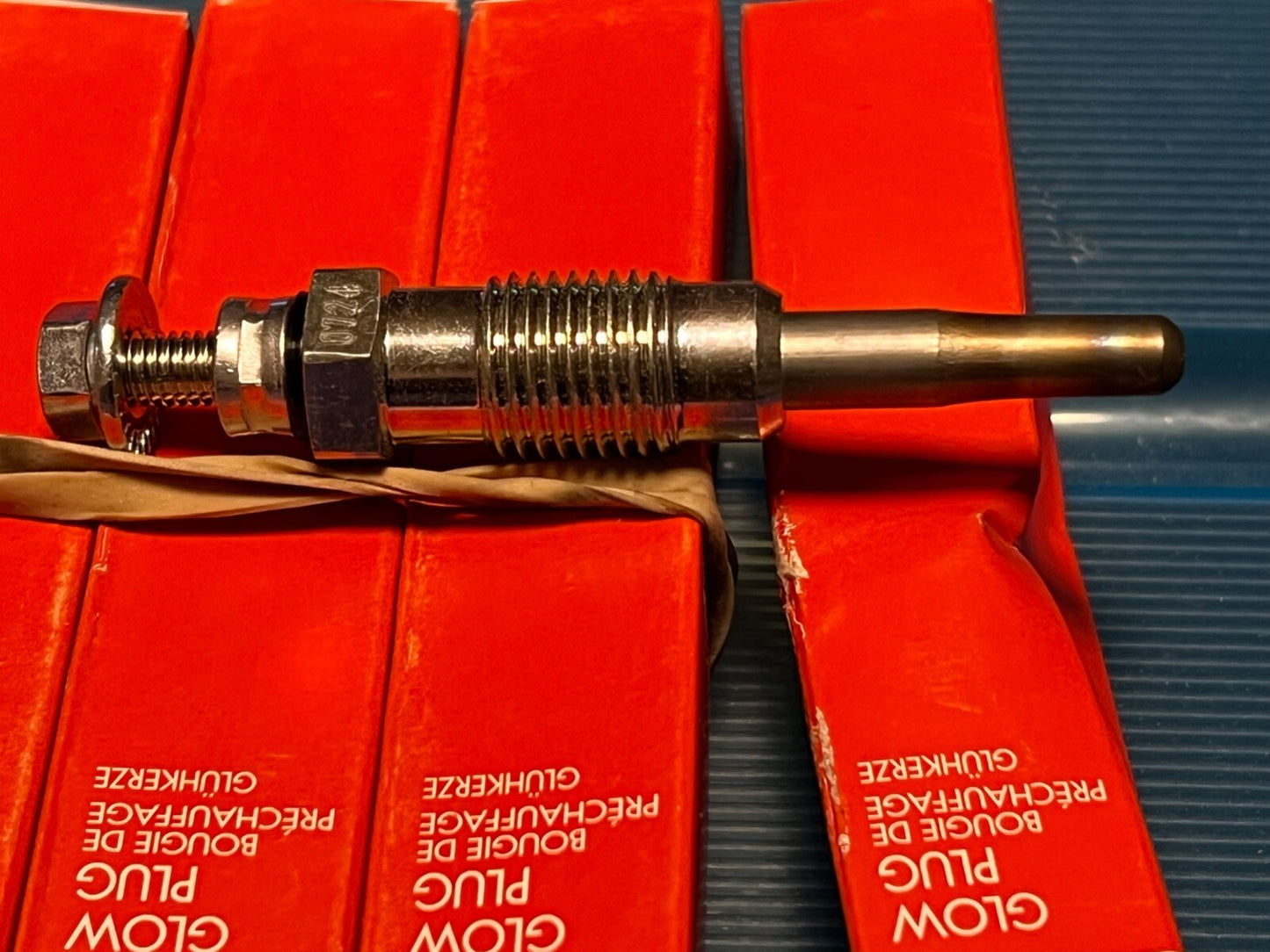 Unipart Y-913J Glow Plugs set of 4 fits Renault