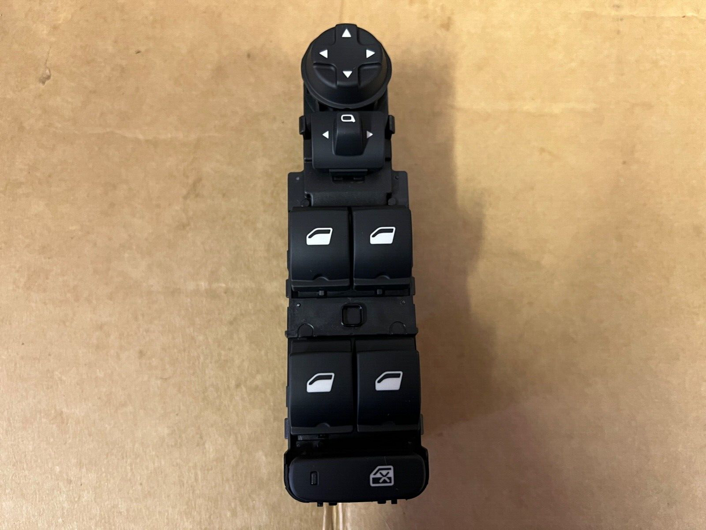 96788281 Genuine New Vauxhall Peugeot Citroen Window Switch