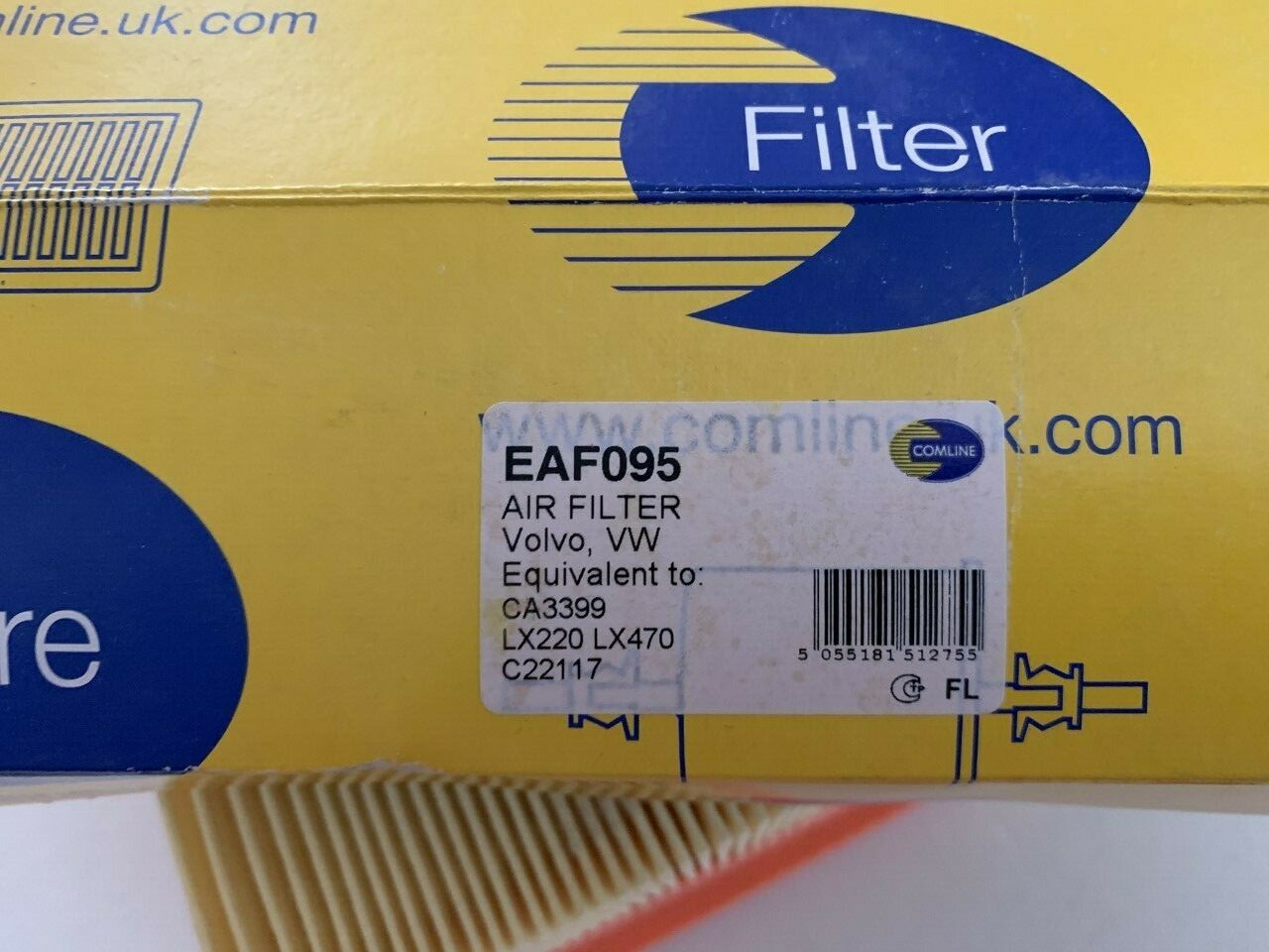 Audi Daimler Jaguar Porsche Seat VW Volkswagon Comline EAF095 Air Filter