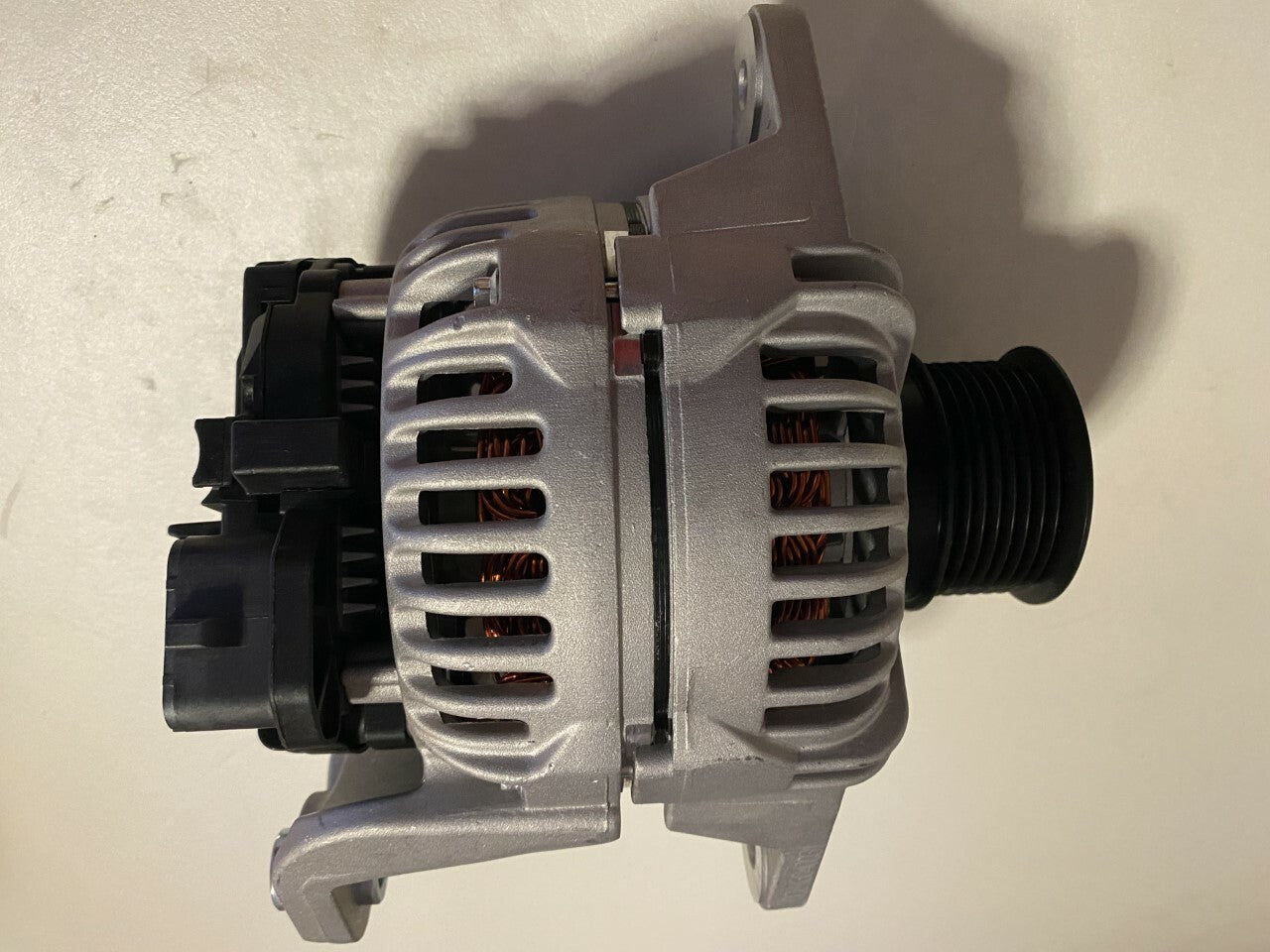 89213701 Alternator fits Renault Volvo Lorry