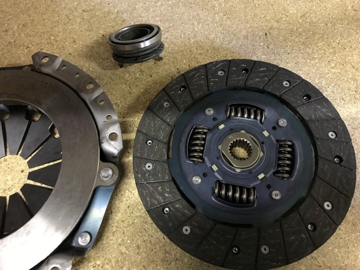 3 Piece Clutch Kit Hyundai Accent 02-05 Getz 02-05 Japanparts KF-H27