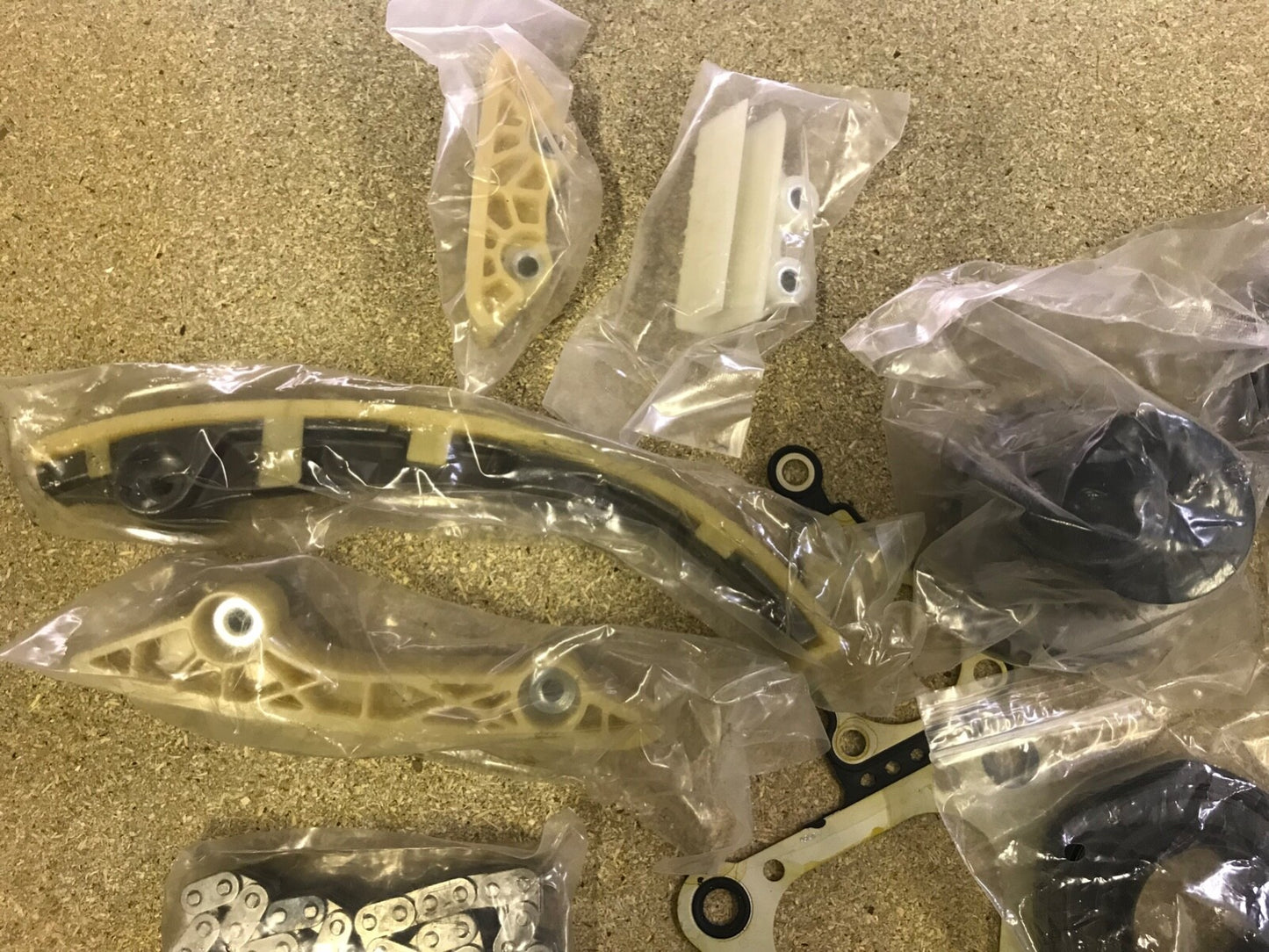 Starline 352930020 LTCK640047 Timing Chain Kit fits Ford Jaguar LDV 2005-2018