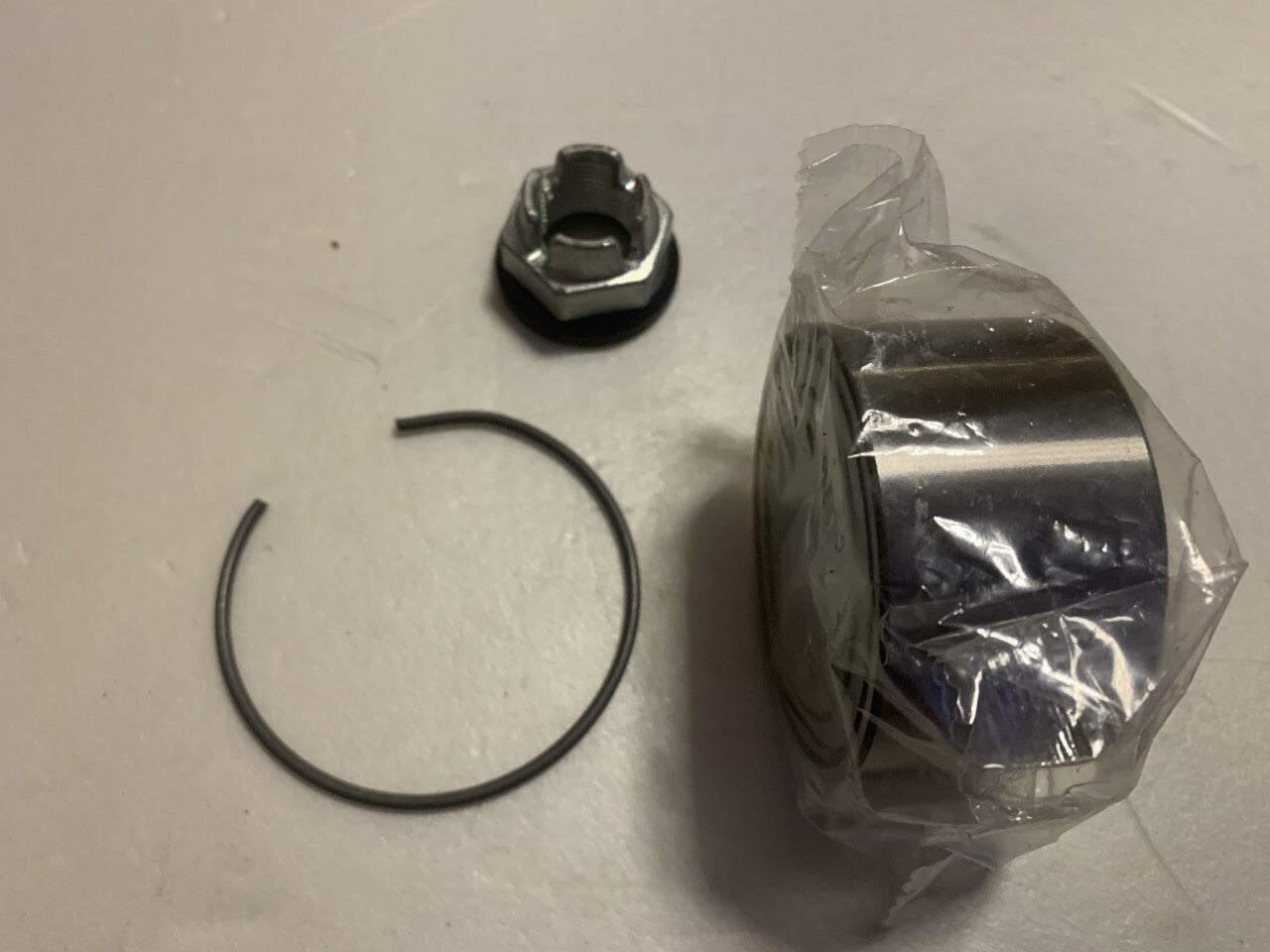 QH QWB1087 Wheel Bearing Kit for Renault