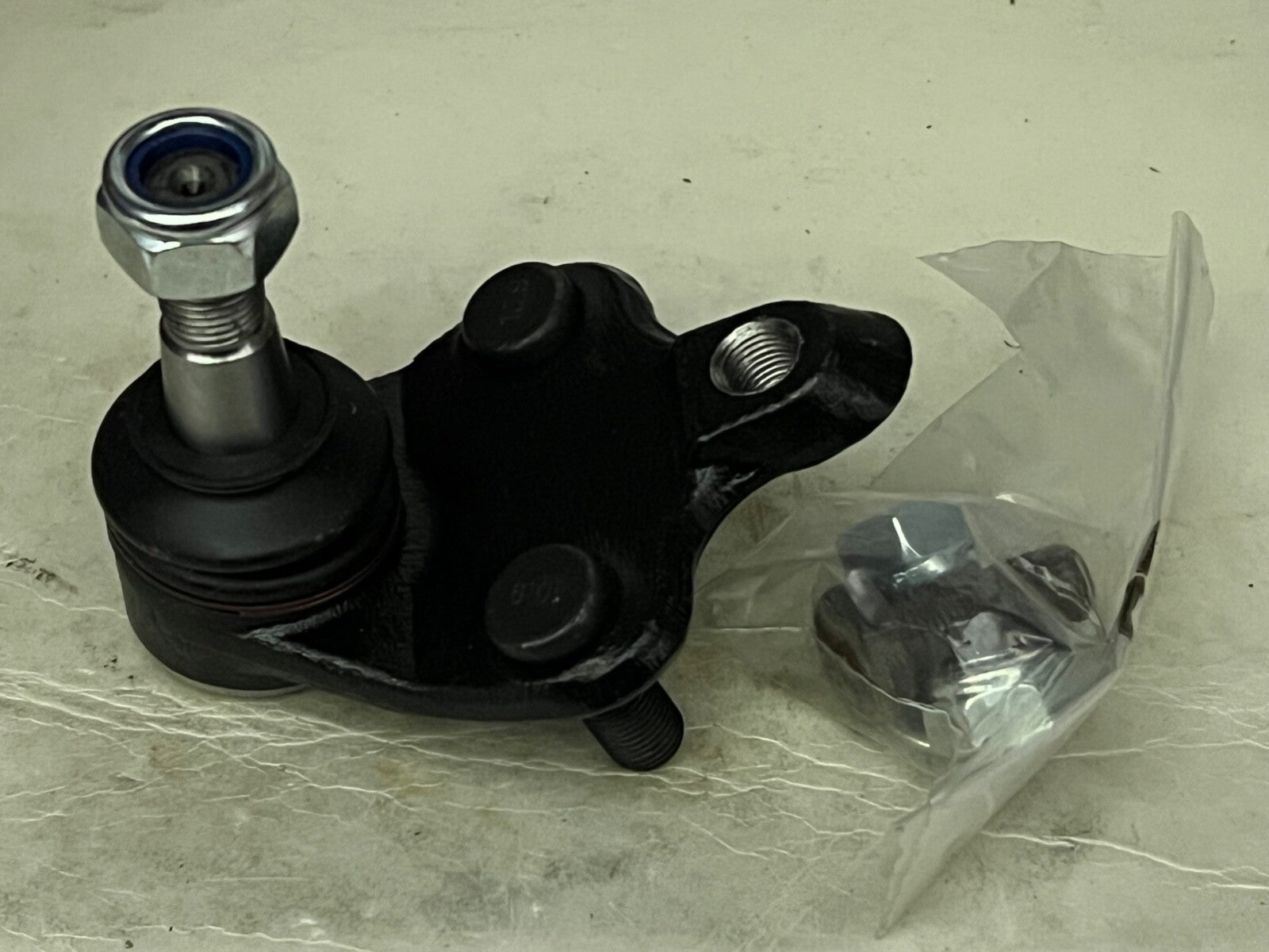 QH QSJ3371S Front Ball Joint fits Toyota Avensis