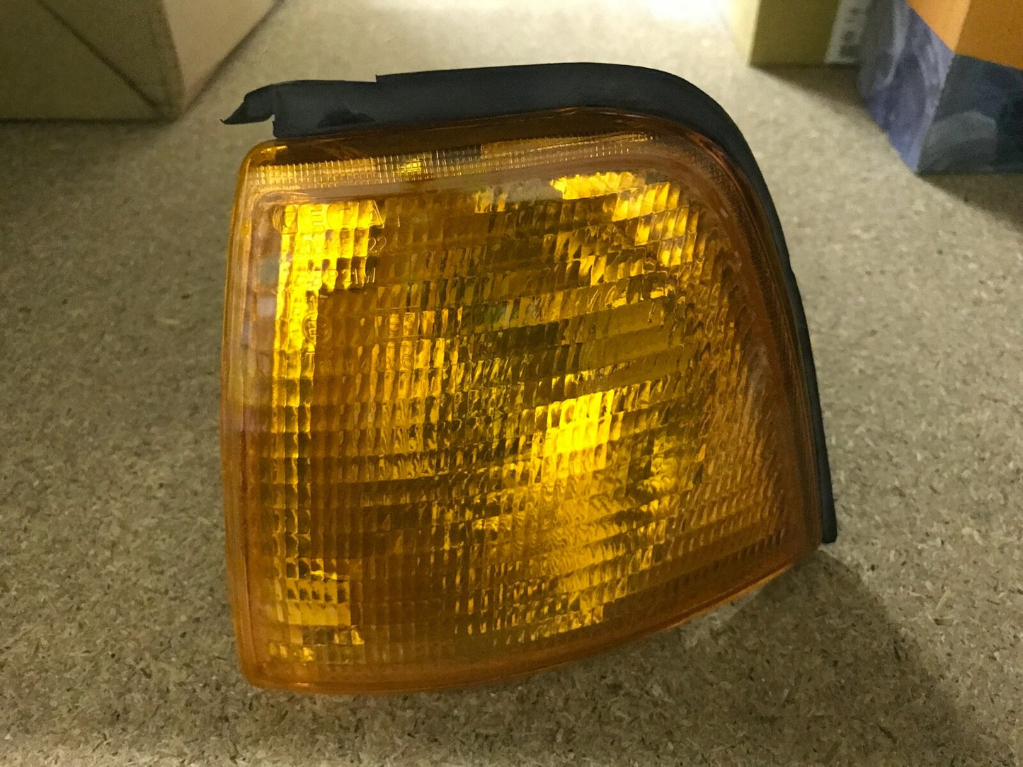 001649-1 Front Left Hand Near Side Indicator Lamp fits Audi 80 90 1986-1991