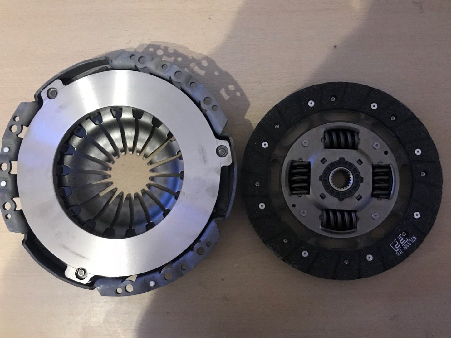 AP KT90160 2 Piece Clutch Kit fits Vauxhall Renault Nissan
