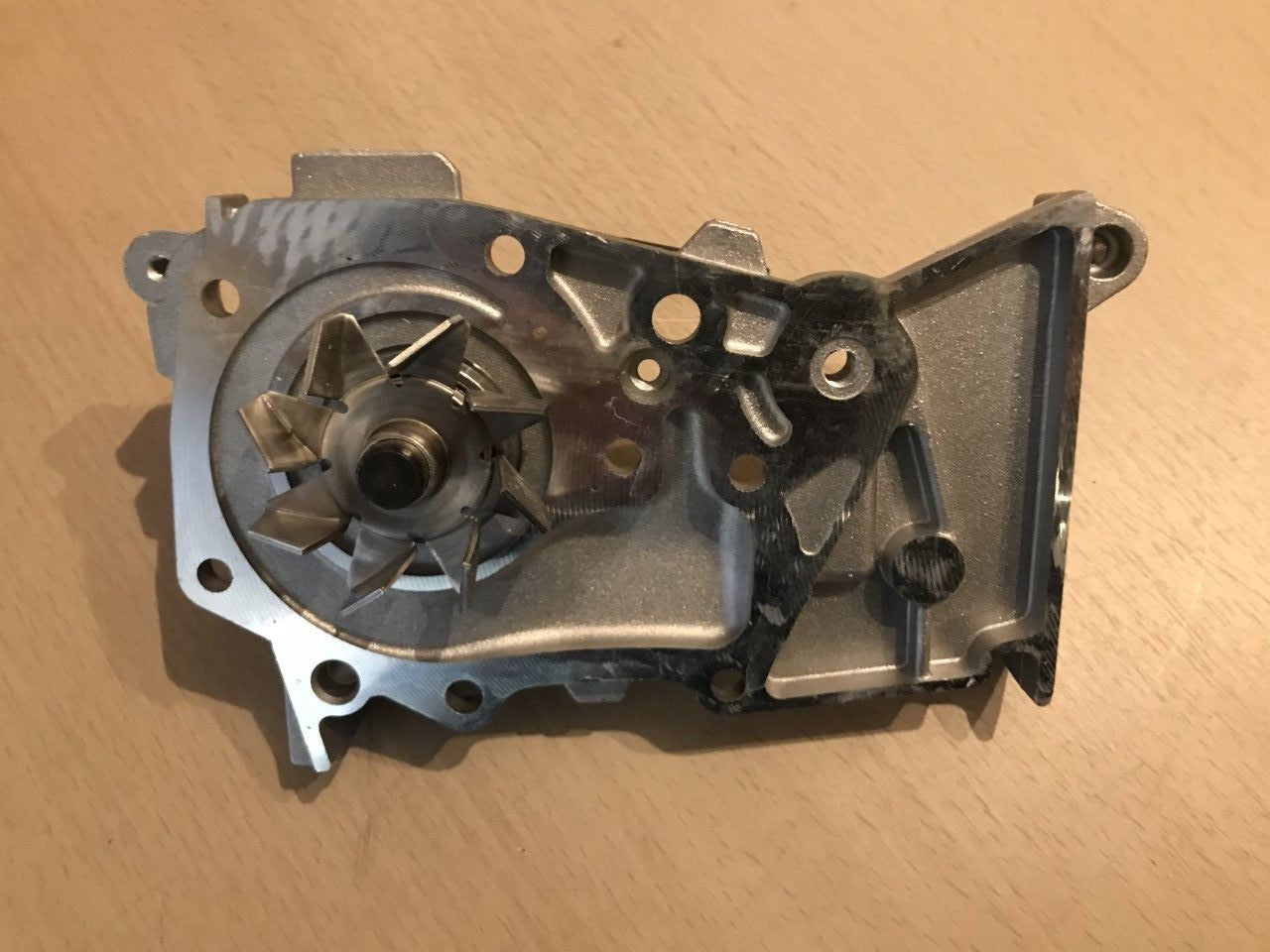 Water Pump Dacia Nissan Renault **lots of models** 10724A