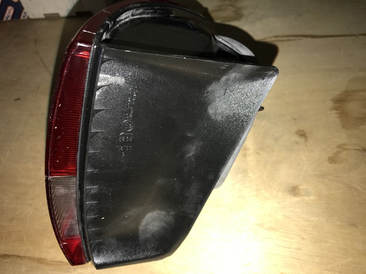 Rear Left Hand Near Side NSR Lamp Light Renault Megane 96-03 087463 Valeo