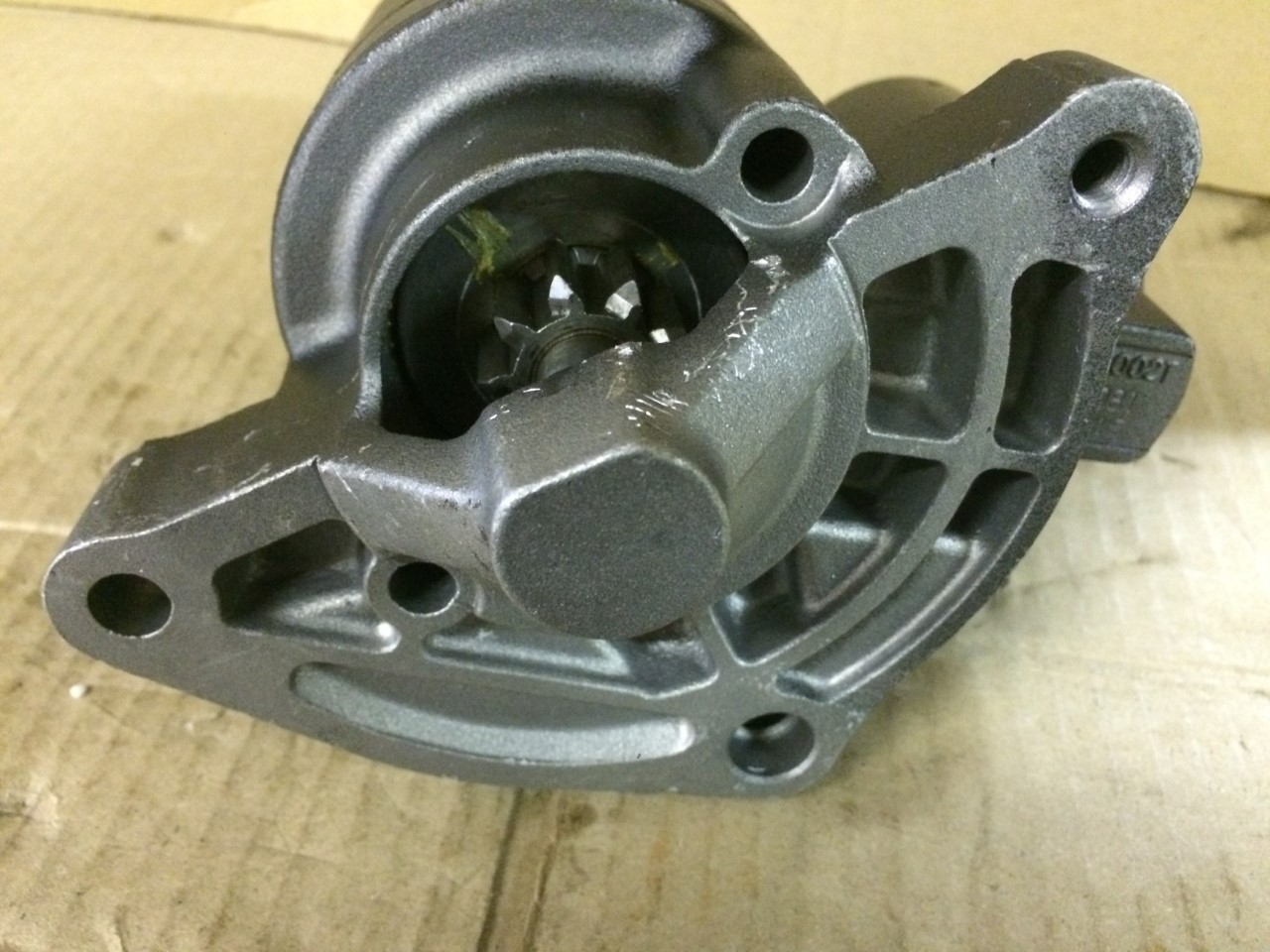 Starter Motor Citroen Berlingo C3 Saxo Peugeot 106 206 307 Partner 0986017930