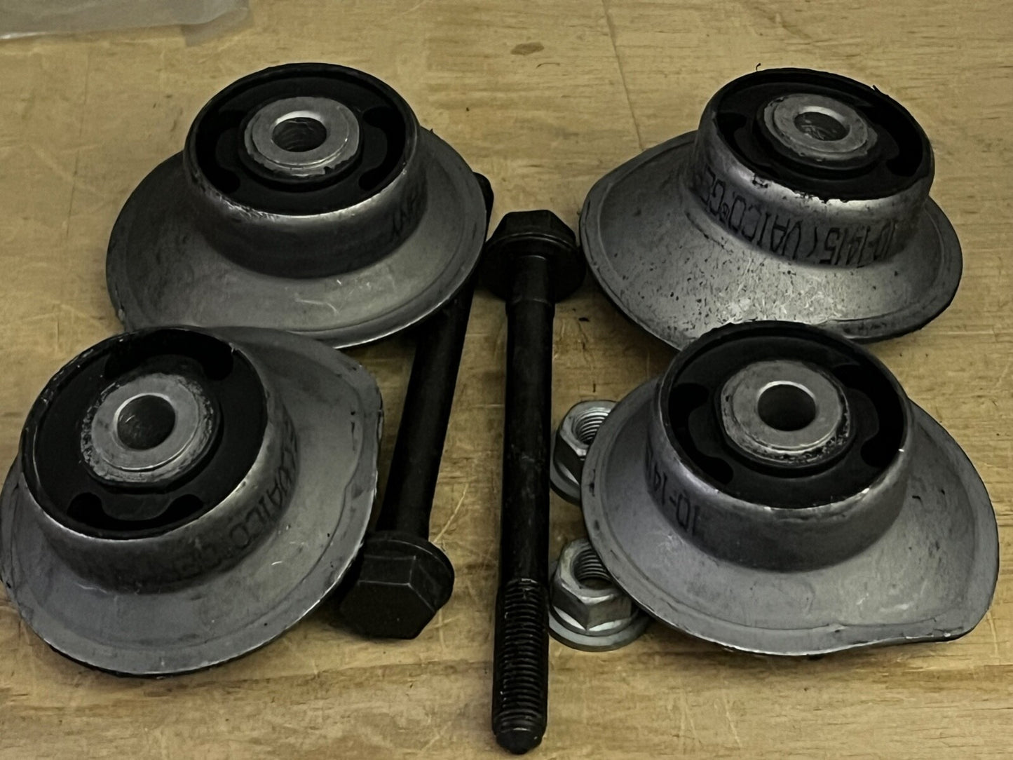 Vaico V10-1415 Axle Beam Repair Kit fits VW GOLF