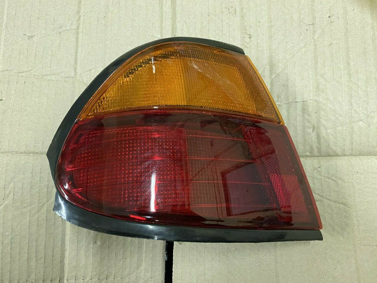 215-19A2L-A fits Pursar Rear Lamp Left Hand Side Near Side