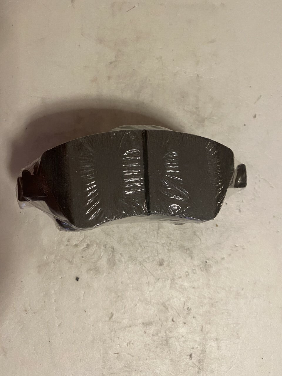 Solid Auto T104117 Front Brake Pad Set