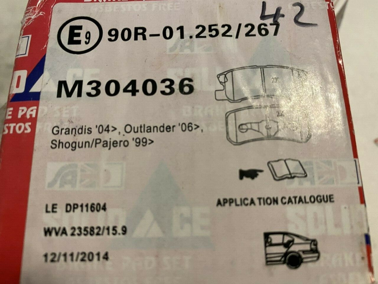 Solid Auto M304036 Rear Brake Pad Set