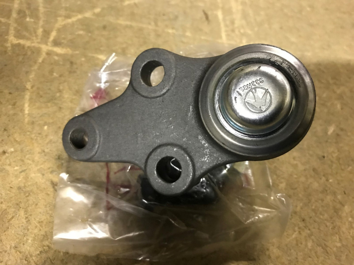 Ball Joint Hyundai Trajet 2000-2008 Mitsubishi Lancer 2008-2016 220510